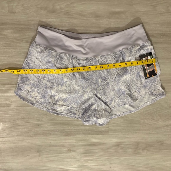 Avia Womens Short Compression Moisture Wicking Lavender Running NWT XL 16-18 - Picture 11 of 15